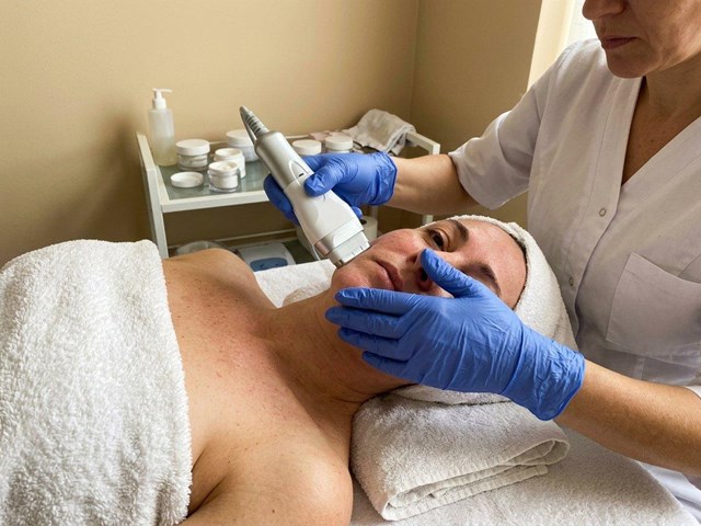 ¿Piel flácida? Recupéralo con HIFU facial en Barakaldo