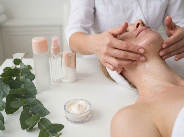 Rostro cansado, fuera: Magic Facial en Barakaldo - Imagen 1